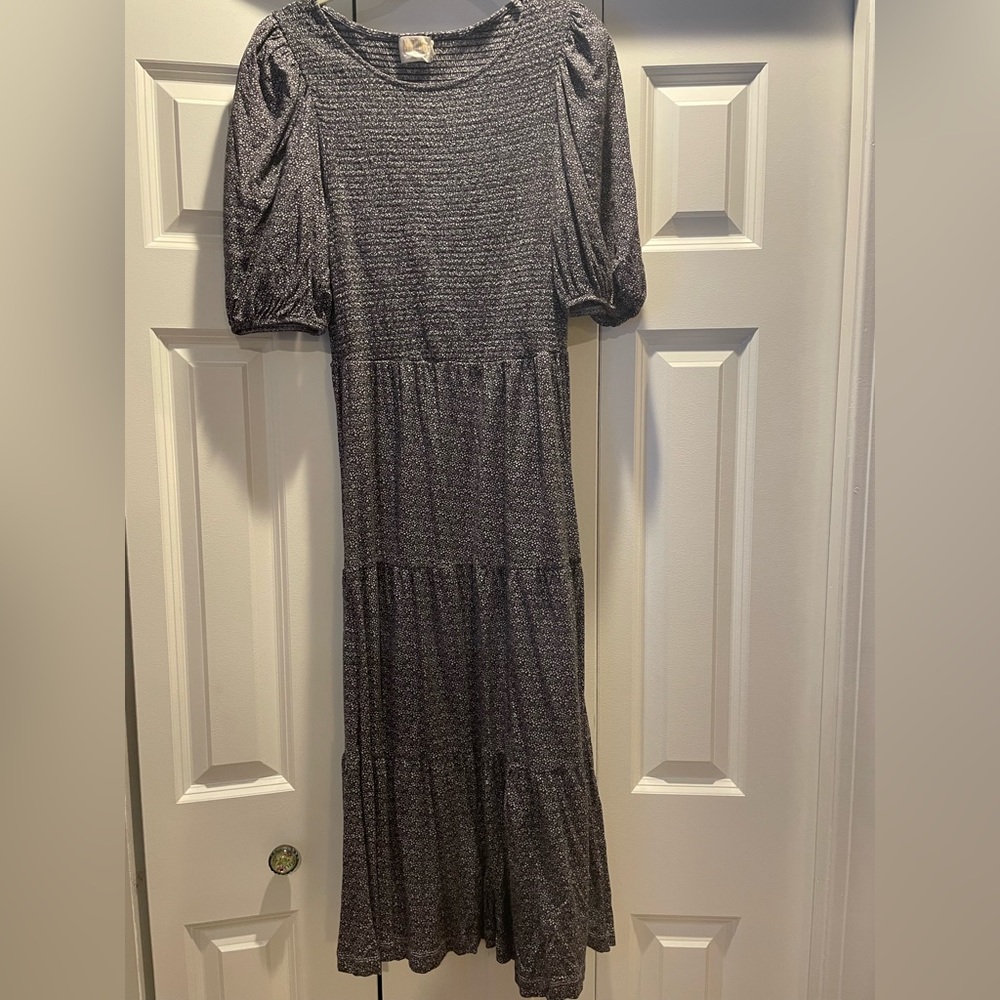 Tiered jersey dress in black white print.